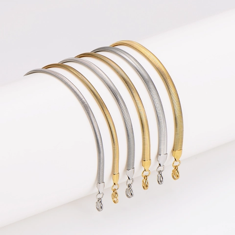 Bracciale A Catena Piatta In Osso Di Serpente 304 Acciaio Inossidabile Gioielli Minimalisti Regolabili Unisex Lucido