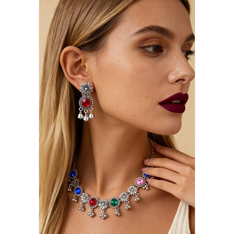 Retro Bohemian Necklace And Earrings Colorful Rhinestone Flower Tassel Ethnic Alloy Jewelry With Silver Earring Post