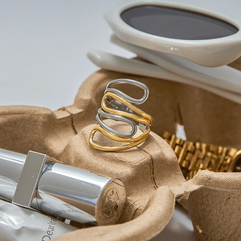 Anillo Abierto de Capas Múltiples Ondulado de Acero Inoxidable Minimalista para Mujer Chapado en Oro 18K Color Mixto Ajustable Joyería