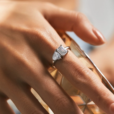 925 Sterling Silber Ring Herz Und Smaragdschliff Zirkonia Toi Et Moi Verlobung Hochzeit Schmuck Für Damen