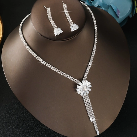 Collier Boucles D'Oreilles À Pampilles En Strass Fleur Pour Femmes Mariage Soirée Fête Accessoires Zircon Étincelants