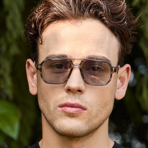 Retro Square Sunglasses Women Men UV400 Protection PC Frame PC Lens Fashion Double Bridge Arrow Rivets Trendy Eyewear