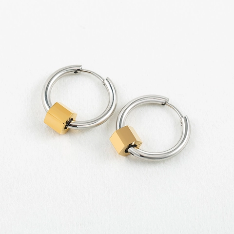 Boucles d'Oreilles Créoles en Acier Inoxydable Minimalistes Avec Pendentif Cube Géométrique Bicolore Or Argent Punk Unisexe Bijoux