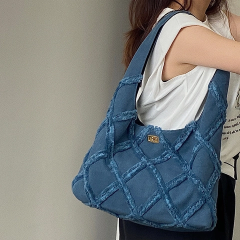 Retro Denim Canvas Umhängetasche Für Frauen Diamant Gesteppt Ausgefranste Kanten Tote Bag Mit Goldverschluss Koreanischer Stil