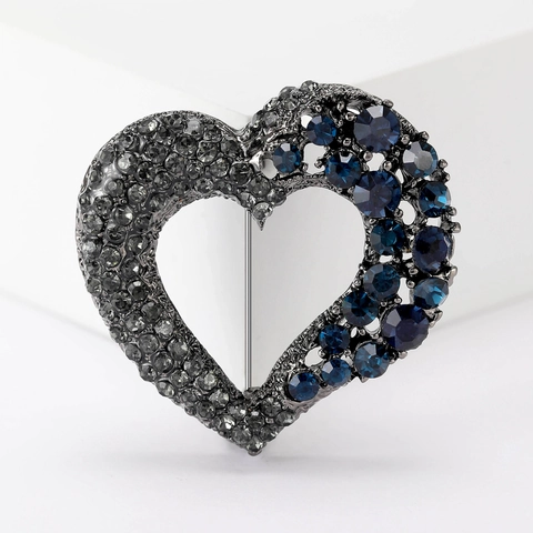 Elegant Alloy Heart Shaped Rhinestone Brooch For Women Hollow Design Fashion Jewelry Accessory Versatile Pin Gift