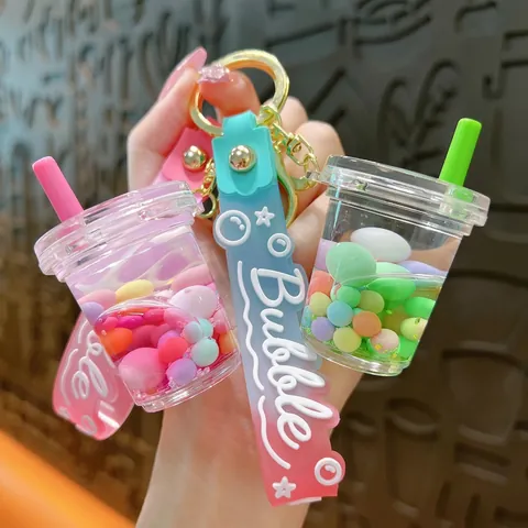 Simpatico Portachiavi Tazza Bubble Tea Creativo Liquido In Movimento Portachiavi Acrilico Bottiglia Tè Al Latte Pendente Con Cinturino In Silicone