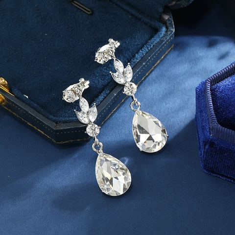Boucles D'oreilles À Clip En Alliage Strass Cristal Goutte D'eau Feuille Design De Niche Longues Élégantes Mariage Femmes