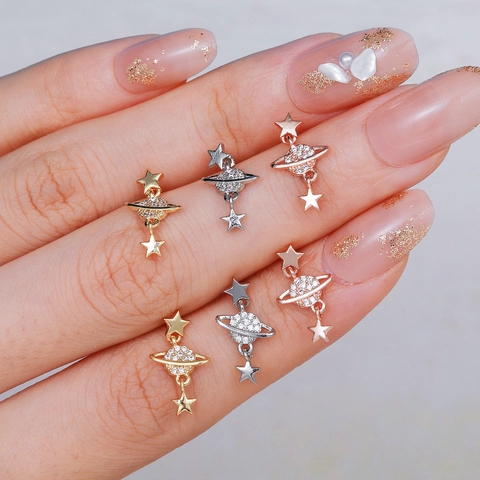 Orecchini Cartilagine Stella Luna Pianeta Ottone Zirconia Stainless Steel Earring Post Gioielli Piercing Con Chiusura A Vite