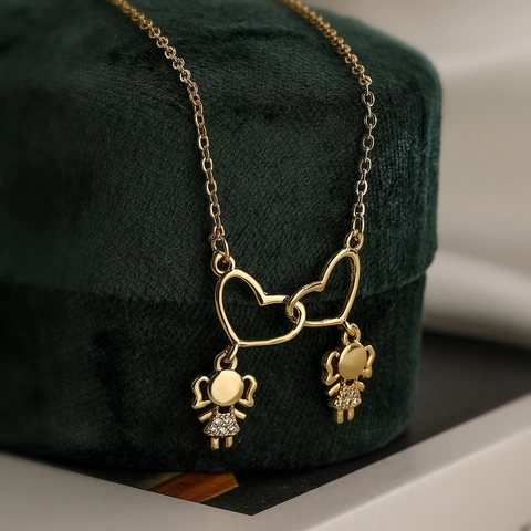 Einzigartige Kupfer 18K Vergoldete Zirkonia Junge Mädchen Herz Anhänger Halskette Mode Schlüsselbeinkette Damen Schmuck Geschenk