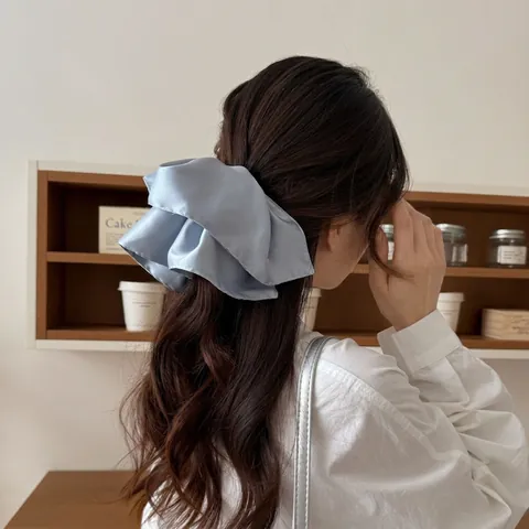 Elegant Satin Hair Claw Clip Ruffled Fabric Ponytail Holder Korean Style Solid Color Simple Headwear For Women