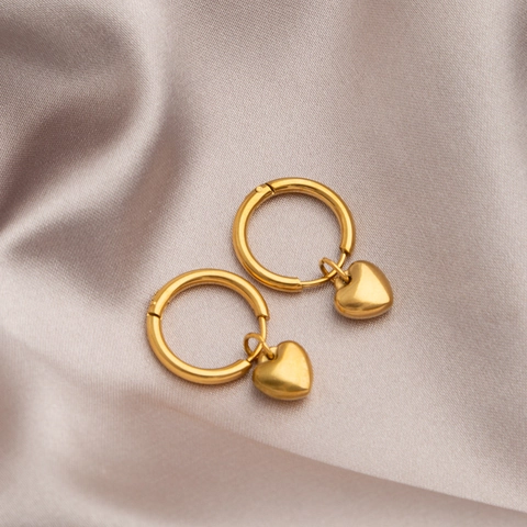 Minimalist Titanium Steel Heart Charm Hoop Earrings For Women Gold Plated Dainty Heart Pendant Earrings Fashion Jewelry Gift