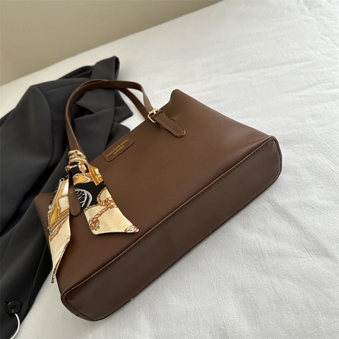 Borsa Tote Grande Capacità In Pelle PU Borsa A Spalla Con Decorazione A Sciarpa Vintage Versatile Per Donna