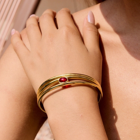Luxus Edelstahl Dreilagiges Offenes Armband Mit Rotem Naturstein Vergoldet Vintage Schmuck Für Damen Party
