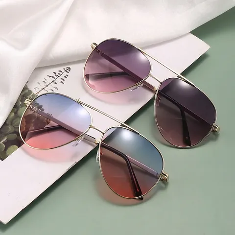 Lunettes De Soleil Aviateur Classiques Monture Métal Protection UV400 Double Pont Verres Dégradés Mode Rétro Unisexe