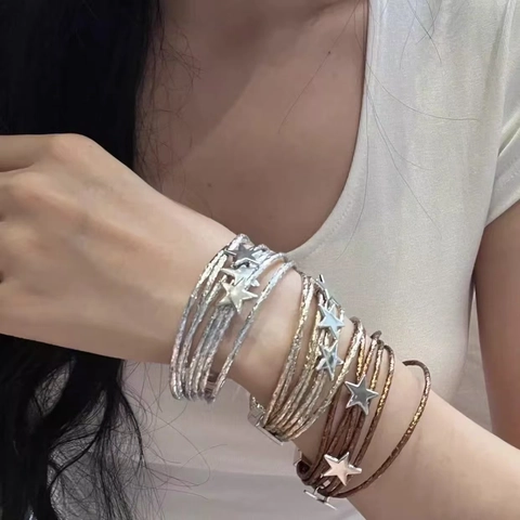Mehrlagiges Leder Wickelarmband Legierung Sternanhänger Magnetverschluss Böhmischer Modeschmuck Für Frauen
