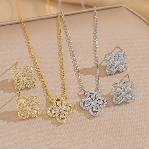 Elegant Four Leaf Clover Flower Pendant Necklace And Earrings Stainless Steel Zircon Inlaid Fashion Jewelry For Women