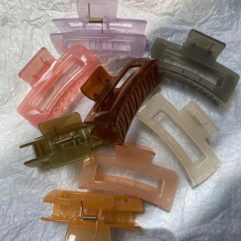 Large Rectangle Hair Claw Clip Plastic Jelly Geometric Hollow Hairclip Korean Minimalist Elegant Accessories For Women