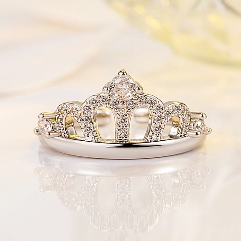 Elegante Kroonring Voor Dames Gemaakt Van Koper Met Zirkonia Inlay Glanzende Verstelbare Open Gewrichtsring Sieraden