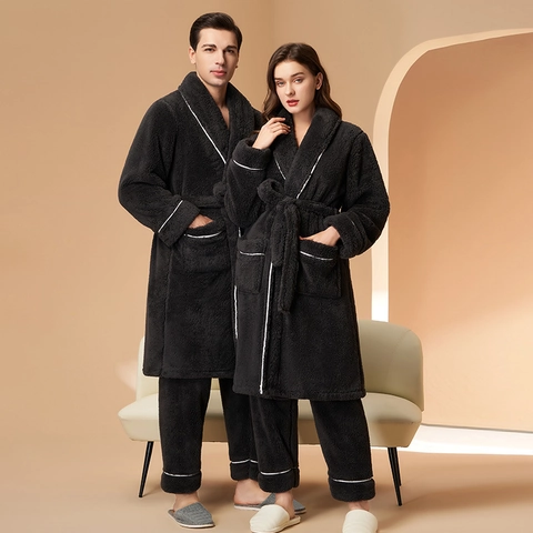 Pyjama En Flanelle Épaissie Robe À Col Châle Et Pantalon Vêtements De Détente En Polaire Douce Pour Hommes Et Femmes