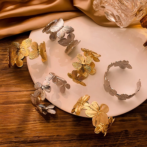 Bracciale Rigido Vintage Farfalla Fiore Lega Aperto Regolabile Metallico Gioielli Retrò Per Donne