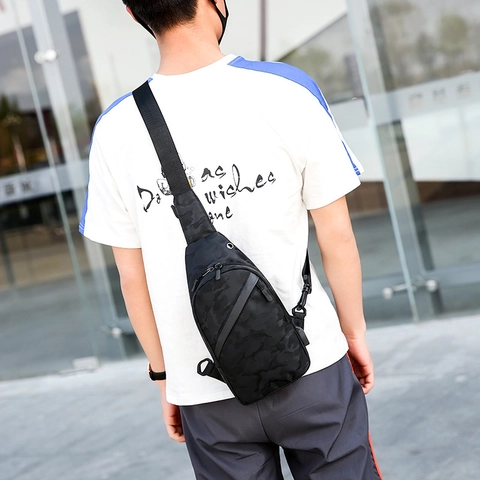 Camouflage Herren Brusttasche Nylon Umhängetasche Sling Pack Mit USB Ladeanschluss Kopfhörerloch Casual Travel Outdoor