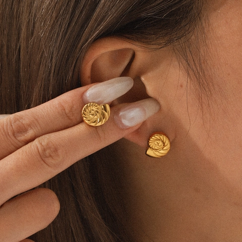 Nautilus Shell Stud Earrings Stainless Steel 18K Gold Plated Marine Ocean Style Minimalist For Women