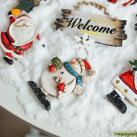 Christmas Hanging Ornaments Resin Wood Iron Santa Snowman Merry Christmas Welcome Vintage Hand Painted Holiday Tree Decor