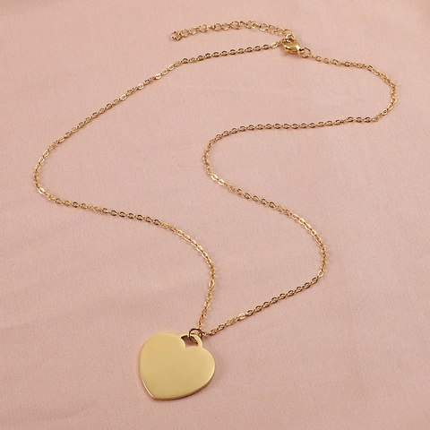 Collar con Colgante de Corazón de Acero Inoxidable Minimalista Pulido a Espejo Chapado en Oro 18K Joyería para Mujer Regalo