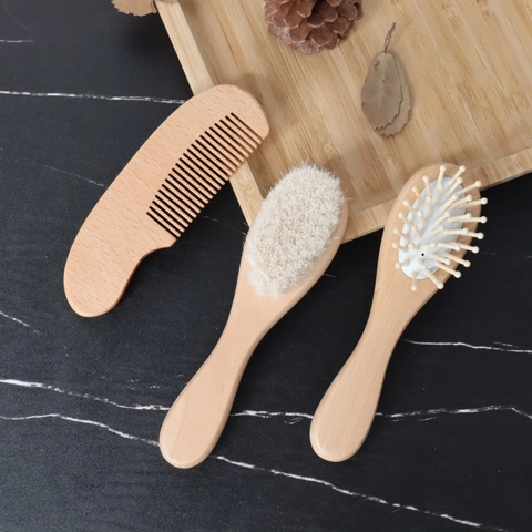 Spazzola E Pettine Per Capelli Da Neonato Lana Naturale Setole Morbide Schima Superba Legno Di Faggio Massaggio
