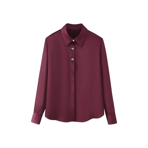 Satijnen Blouse Wijnrood Shirt Met Lange Mouwen Glanzende Textuur Elegante Metalen Knopen Revers Top Voor Dames
