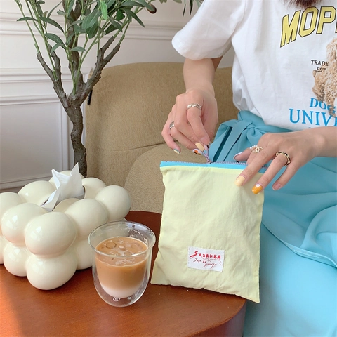 Portable Cosmetic Bag Polyester Nylon Zipper Storage Pouch Travel Daily Macaron Color Cute Aesthetic Women