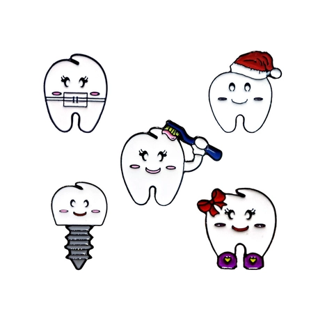 Spille In Smalto In Lega Di Denti Del Fumetto Simpatici Distintivi Medici Dentali Per Decorazione Di Vestiti Zaino Regali