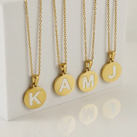 Ketting Initiaal Hanger 18K Verguld Roestvrij Staal Rond Natuurlijke Schelp Sierlijk Alfabet Sieraden Dames