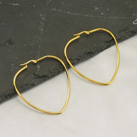 Herzfoermige Creolen 18K Vergoldet Edelstahl Uebertrieben Einfach Modeschmuck Fuer Damen