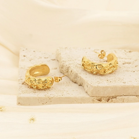 Vintage C-Shaped Hoop Earrings Irregular Lava Wrinkle Texture Stainless Steel Gold Plated Minimalist Jewelry For Women