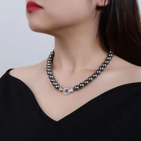 Elegant Round Faux Artificial Pearl Necklace With Inlaid Zircon Metal Clasp For Women Versatile High-End Style