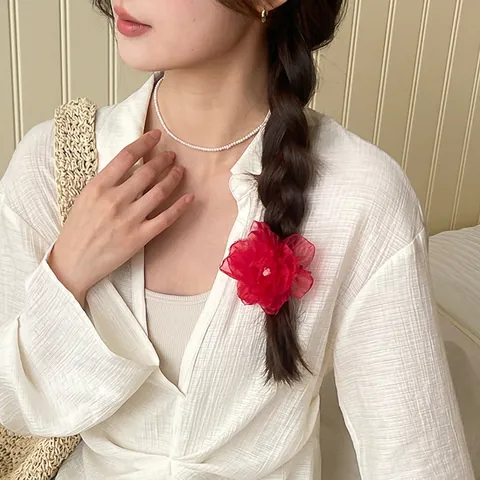 Fermaglio Per Capelli A Fiore Di Camelia In Organza Fatto A Mano Grande Clip A Becco D'Anatra Donna Accessorio Dolce