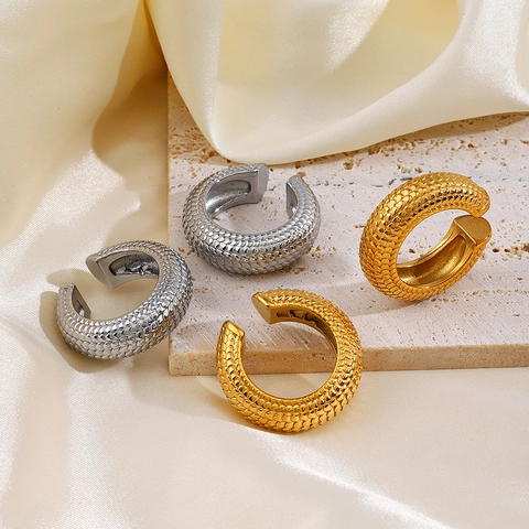 Orecchini A Clip In Acciaio Inossidabile Placcati Oro 18K Trama Squame Serpente Forma C Retro Polsini Orecchie Non Perforati Donna