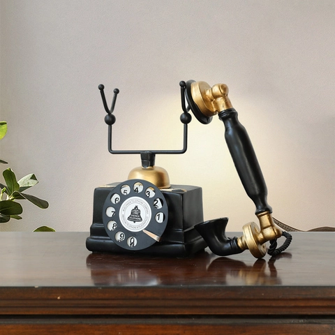 Retro Rotary Phone Model Ornament Resin Black Gold Desktop Decoration Home Office Vintage Art Decor