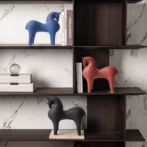 Ceramic Horse Statue Abstract Animal Figurine Minimalist Nordic Style Desktop Decor Home Office Bookshelf Modern Ornament