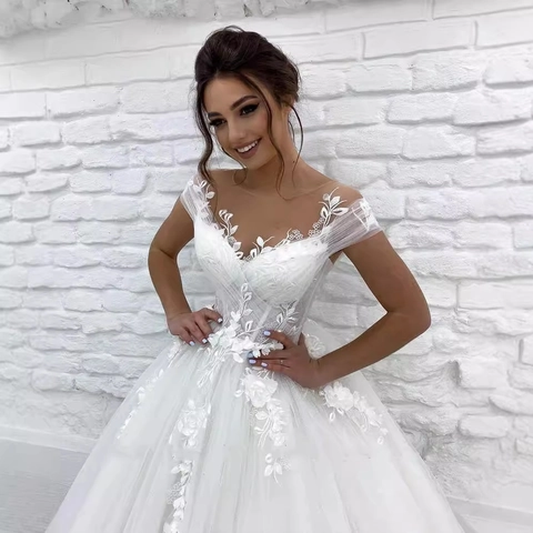 Elegant White Wedding Dress Lace Tulle Off Shoulder V Neck Backless Bridal Gown Long Train For Women Marriage Reception