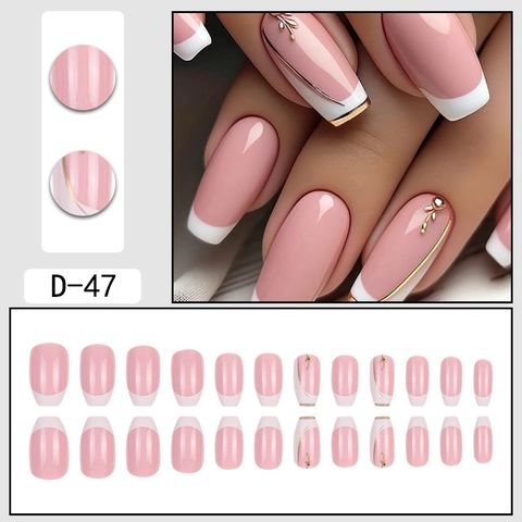 Unghie Finte French Tip Sfumatura Rosa Bianca Accenti In Foglia D Oro Forma A Bara Lunga Eleganti Unghie Per Donne