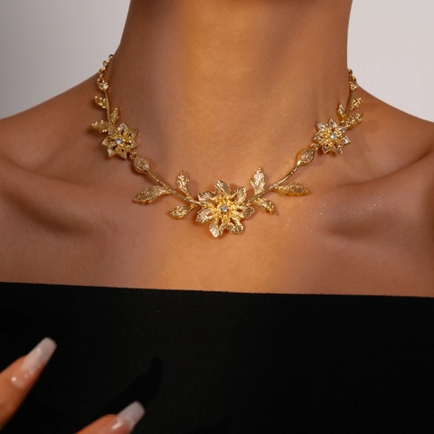 Collar Choker Flor Hoja Vid Aleación Con Incrustaciones De Diamantes De Imitación Joyería Elegante Vintage Para Mujer
