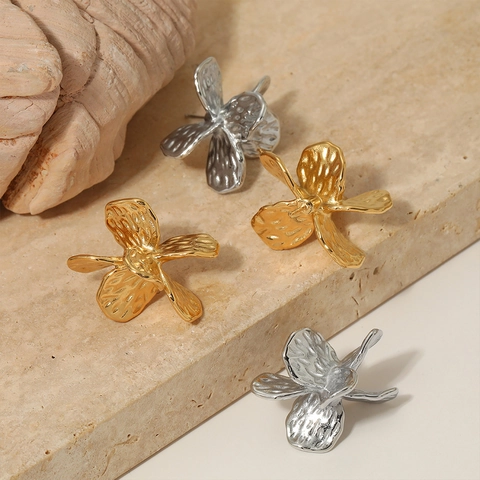 Stainless Steel Flower Petal Earrings Hammered Texture PVD Gold Plated Waterproof Hypoallergenic Jewelry For Women