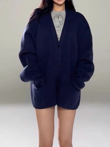 Oversized Women Knit Cardigan V Neck Button Down Loose Sweater With Pockets Long Sleeve Casual Chic Soft Outerwear