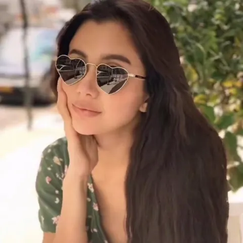Heart Shaped Polarized Sunglasses Metal Frame UV400 Protection Spring Hinge Retro Vintage Eyewear For Women Men