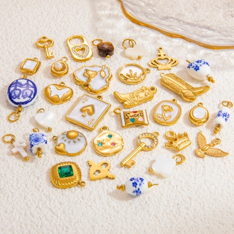 Stainless Steel Pendants 18K Gold Plated DIY Jewelry Making Charms Heart Crown Key Cross Shapes For Necklace Bracelet