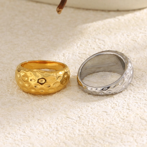 Hammered Texture Ring 18K Gold Plated Stainless Steel Minimalist Chunky Wide Band Jewelry For Women