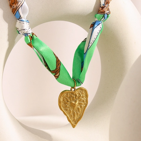 Heart Scarf Necklace Stainless Steel Gold Plated Vintage Green Floral Printed Fabric Pendant Jewelry For Women