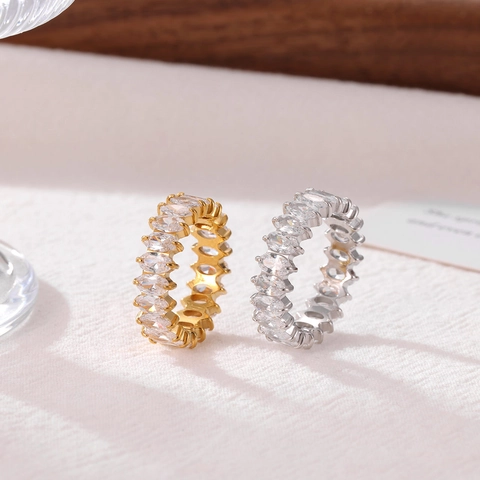 Moda Anello Eternity in Acciaio Inossidabile Con Zirconia Marquise per Donna Lusso Oro Argento Galvanico Anello da Dito Gioielli
